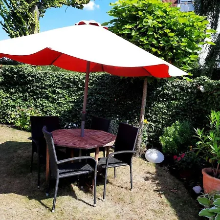 アパート Wohnen In Einer Privatstrasse