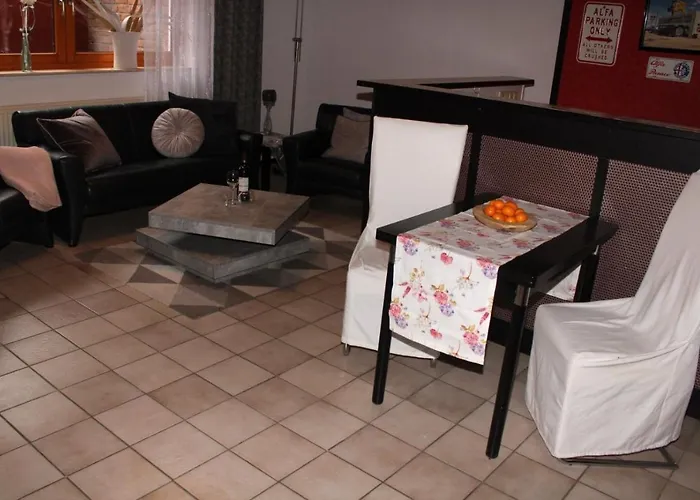 Wohnen In Einer Privatstrasse Lejlighed